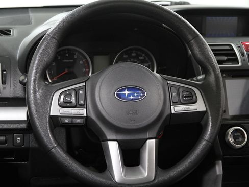 Used 2017 Subaru Forester 2.5i Premium w/ All-Weather Package image 7