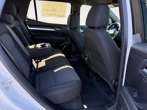 New 2026 GMC Terrain Elevation FWD image 18