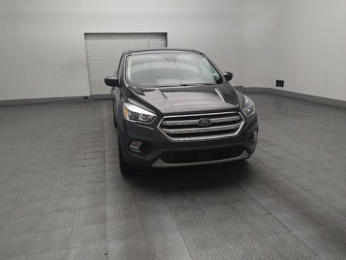 Used 2019 Ford Escape SE FWD image 14