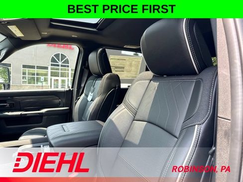 New 2026 RAM 3500 Limited AWD/4WD image 21