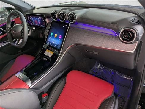 Certified 2025 Mercedes-Benz GLC 300 image 20