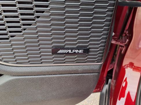 Used 2023 Jeep Grand Cherokee L Limited image 23