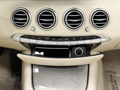 Used 2017 Mercedes-Benz S 550 Cabriolet image 36