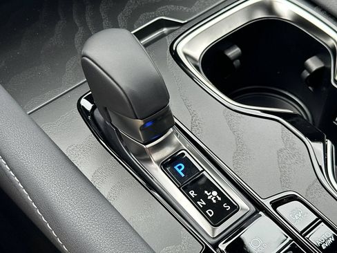 New 2026 Lexus RX 450h AWD image 17