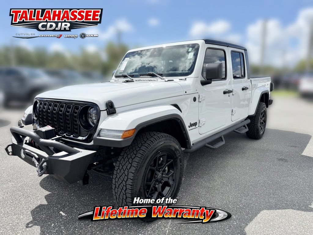 Used 2025 Jeep Gladiator Mojave AWD/4WD image 10