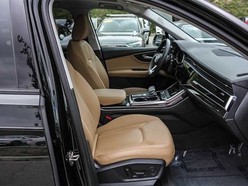 Used 2023 Audi Q7 2.0T Premium Plus w/ Premium Plus Package image 18