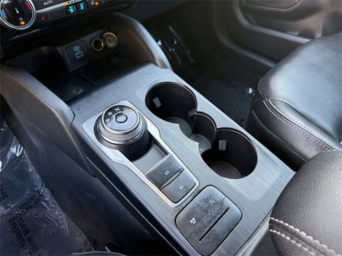 Used 2022 Ford Escape SEL image 20