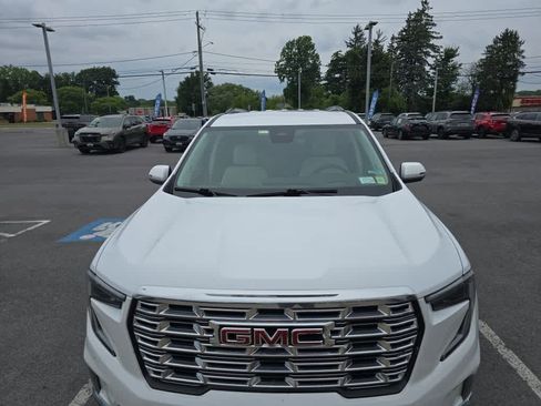 Used 2024 GMC Acadia Denali AWD/4WD image 11