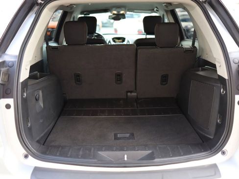 Used 2017 GMC Terrain SLE w/ Convenience Package FWD image 39