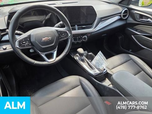 Used 2024 Chevrolet Trax ACTIV w/ Sunroof Package FWD image 20