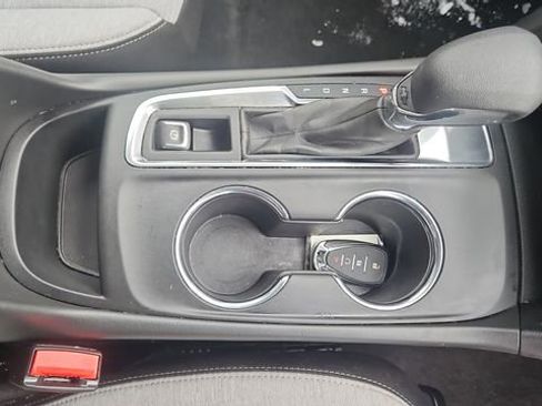 Used 2023 Chevrolet Equinox LS w/ LS Convenience Package image 14