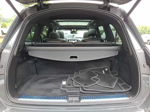 Used 2026 Mercedes-Benz GLS 450 4MATIC image 26
