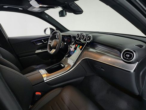 Used 2026 Mercedes-Benz GLC 300 image 19