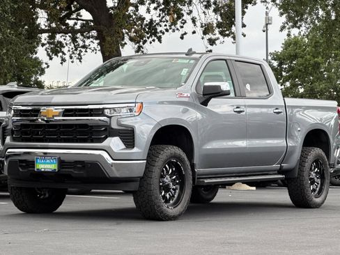 New 2026 Chevrolet Silverado 1500 LT AWD/4WD image 7