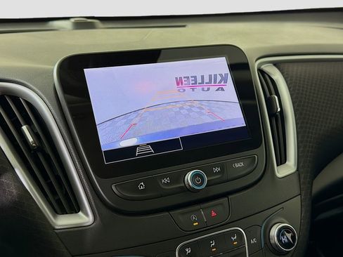 Used 2023 Chevrolet Malibu LT image 17