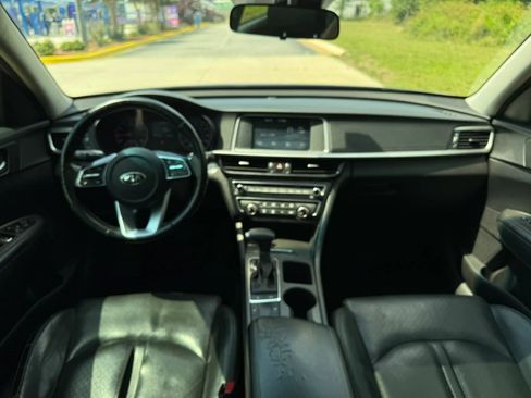 Used 2020 Kia Optima SE FWD image 4