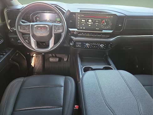 Used 2024 GMC Sierra 2500 SLT w/ SLT Premium Package AWD/4WD image 11