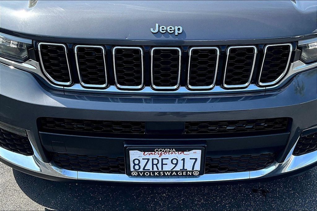 Used 2021 Jeep Grand Cherokee L Limited RWD image 31