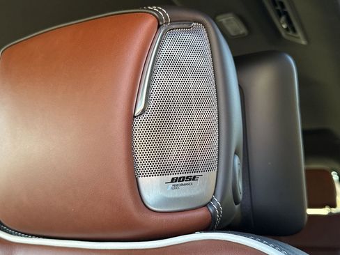 Used 2023 GMC Yukon Denali Ultimate image 25