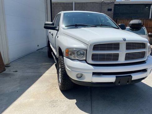 Used 2004 Dodge Ram 2500 Truck SLT w/ Sport Appearance Group AWD/4WD image 2