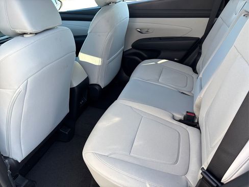 New 2026 Hyundai Tucson SE image 10