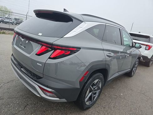 Used 2026 Hyundai Tucson SEL image 2