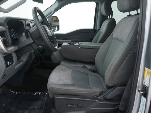 Used 2024 Ford F250 XLT image 23