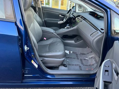 Used 2010 Toyota Prius Five image 23