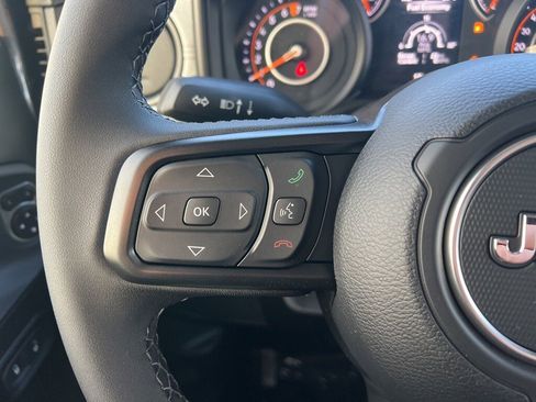 New 2026 Jeep Gladiator Sport image 25