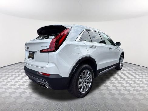 Used 2023 Cadillac XT4 Premium Luxury w/ Technology Package AWD/4WD image 5