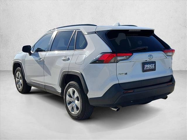 Used 2021 Toyota RAV4 LE FWD image 7