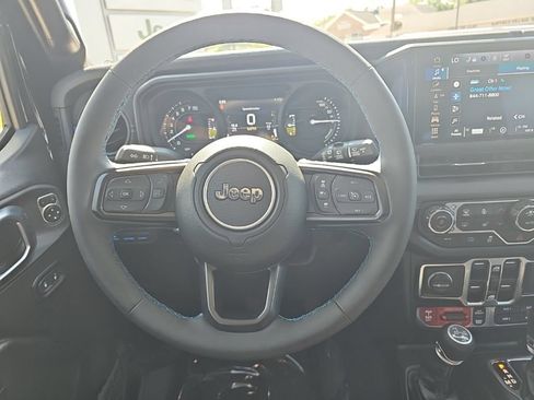 Certified 2024 Jeep Wrangler Unlimited Rubicon 4xe w/ Technology Group AWD/4WD image 23