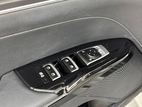 Used 2025 Kia K5 GT-Line image 11