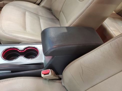 Used 2011 Ford Fusion SEL image 27