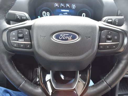 Used 2024 Ford Ranger Lariat w/ Trailer Tow Package AWD/4WD image 21