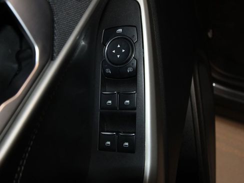 Used 2023 Ford Explorer XLT w/ Equipment Group 202A image 6