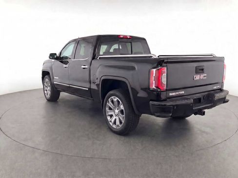 Used 2018 GMC Sierra 1500 Denali w/ Denali Ultimate Package AWD/4WD image 7