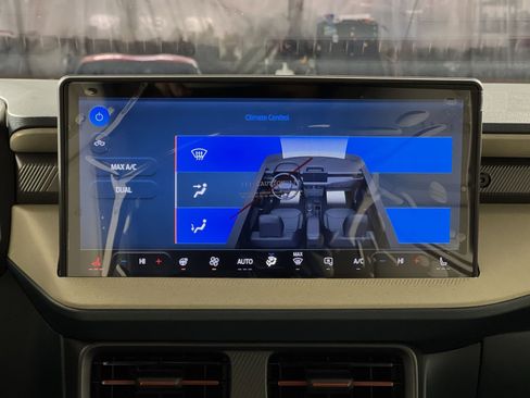 New 2025 Ford Maverick Lariat w/ 4K Tow Package image 21