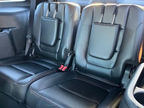 Used 2017 Ford Explorer Sport image 14