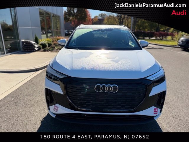 Used 2023 Audi Q4 e-tron Premium Plus AWD/4WD image 2