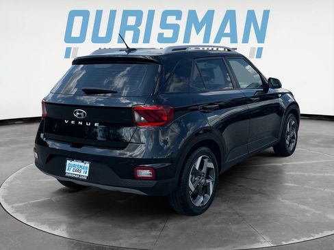 Used 2023 Hyundai Venue SEL w/ Cargo Package FWD image 6