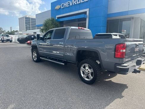Used 2016 GMC Sierra 2500 SLT w/ Driver Alert Package AWD/4WD image 3