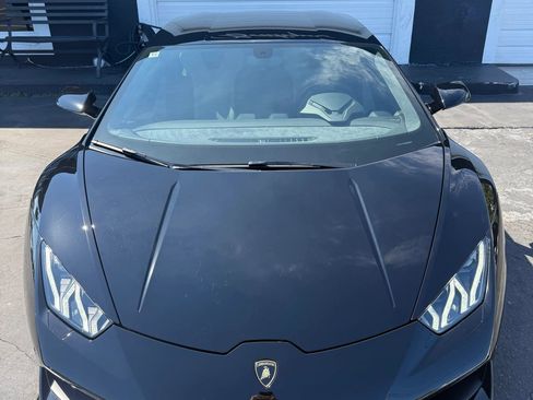 Used 2015 Lamborghini Huracan LP 610-4 image 14