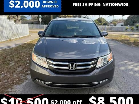 Used 2016 Honda Odyssey SE image 2