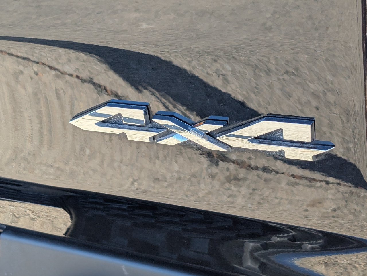 Used 2025 RAM 1500 Limited AWD/4WD image 7