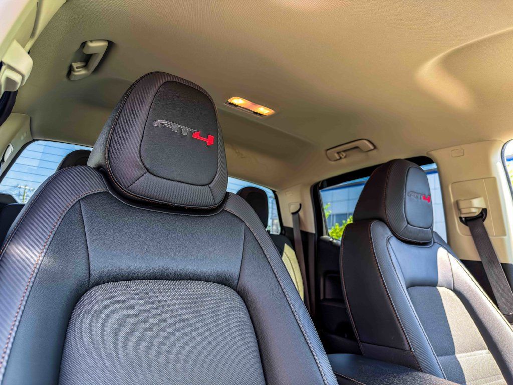 Used 2022 GMC Canyon AT4 w/ Trailering Package AWD/4WD image 26