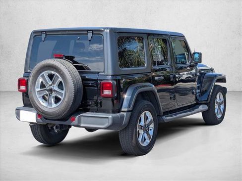 Used 2020 Jeep Wrangler Unlimited Sahara w/ Uconnect 4C Nav & Sound Group image 5