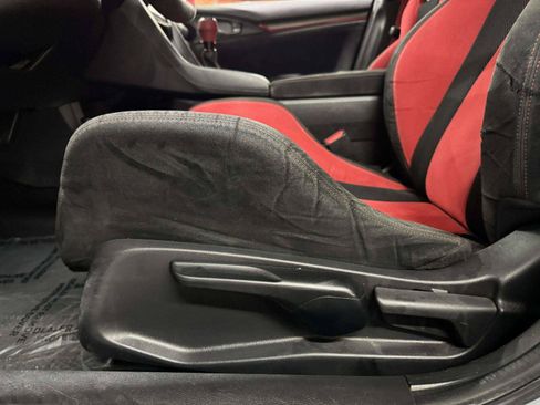 Used 2021 Honda Civic Type R image 26