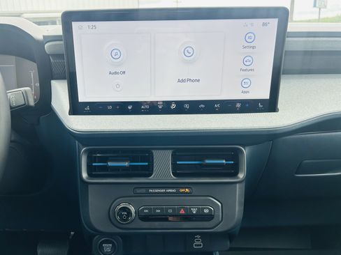 New 2025 Ford Maverick XLT w/ XLT Luxury Package AWD/4WD image 15