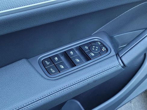 New 2026 Porsche Cayenne AWD/4WD image 19